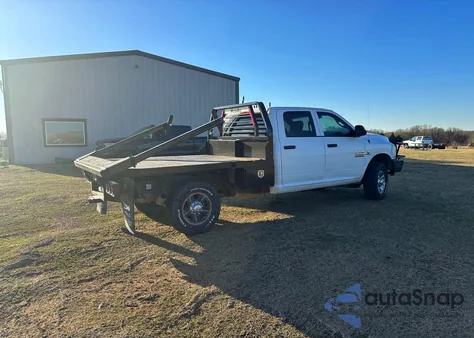 2015 Ram 3500 St из США, поврежденный, VIN 3C63R3GL8FG568268